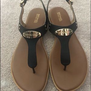 Michael Kors black & gold sandal Sz. 8